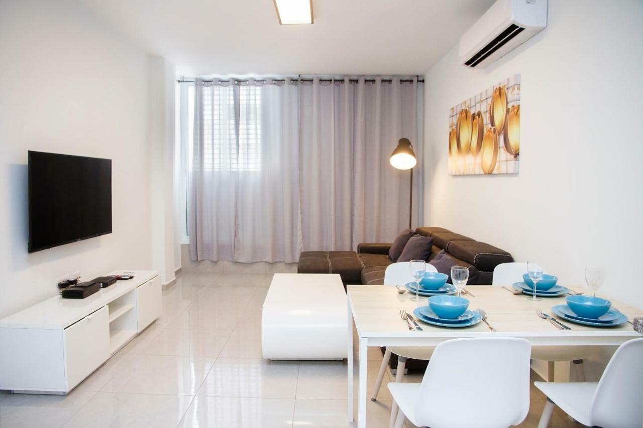 Apartments4You Maya Бат Ям Екстериор снимка